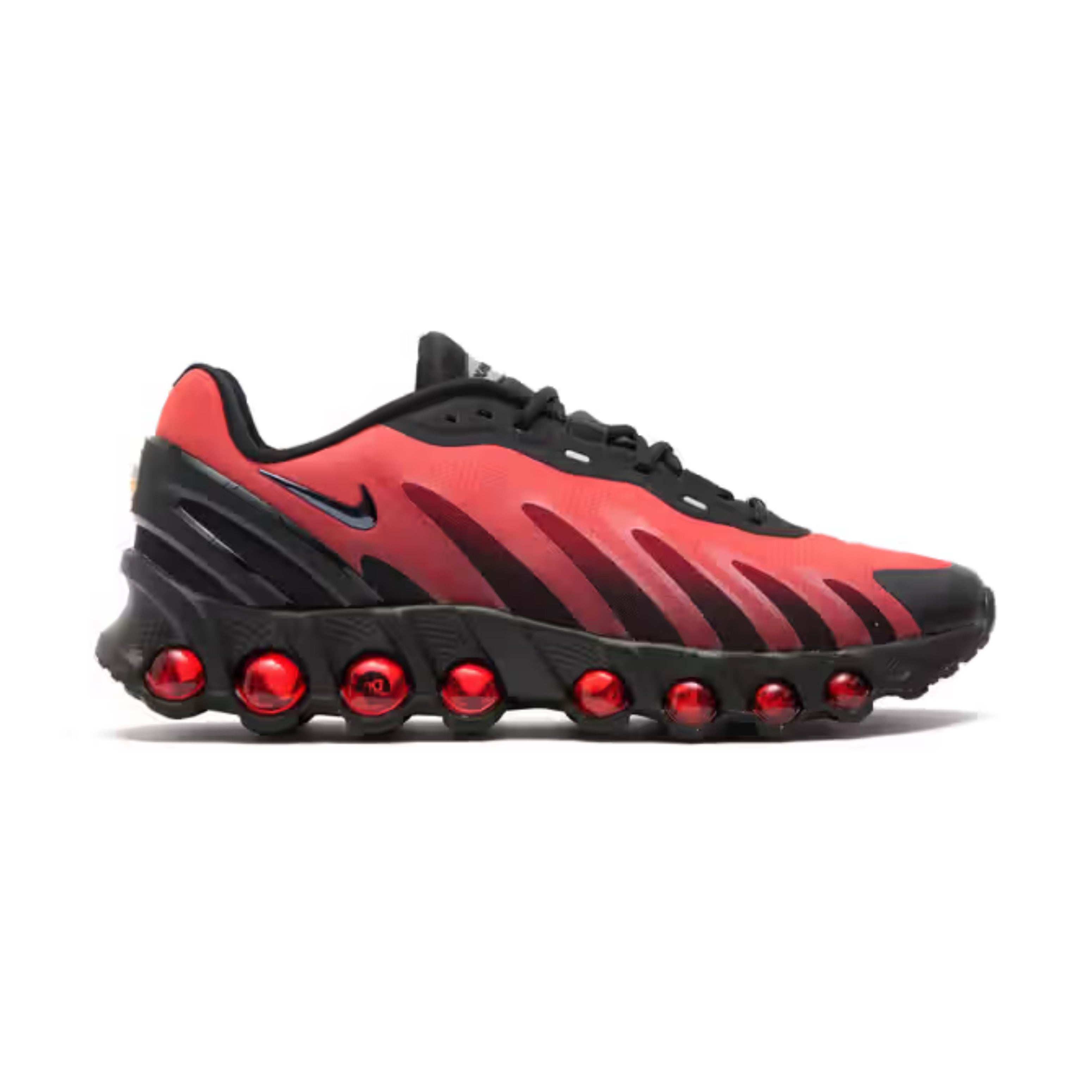 Nike Air Max DN8 "Bred"