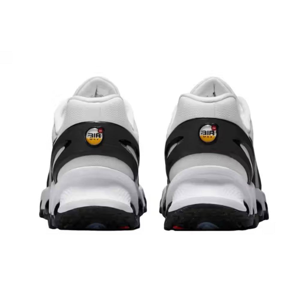 Nike Air Max DN8 "Panda"