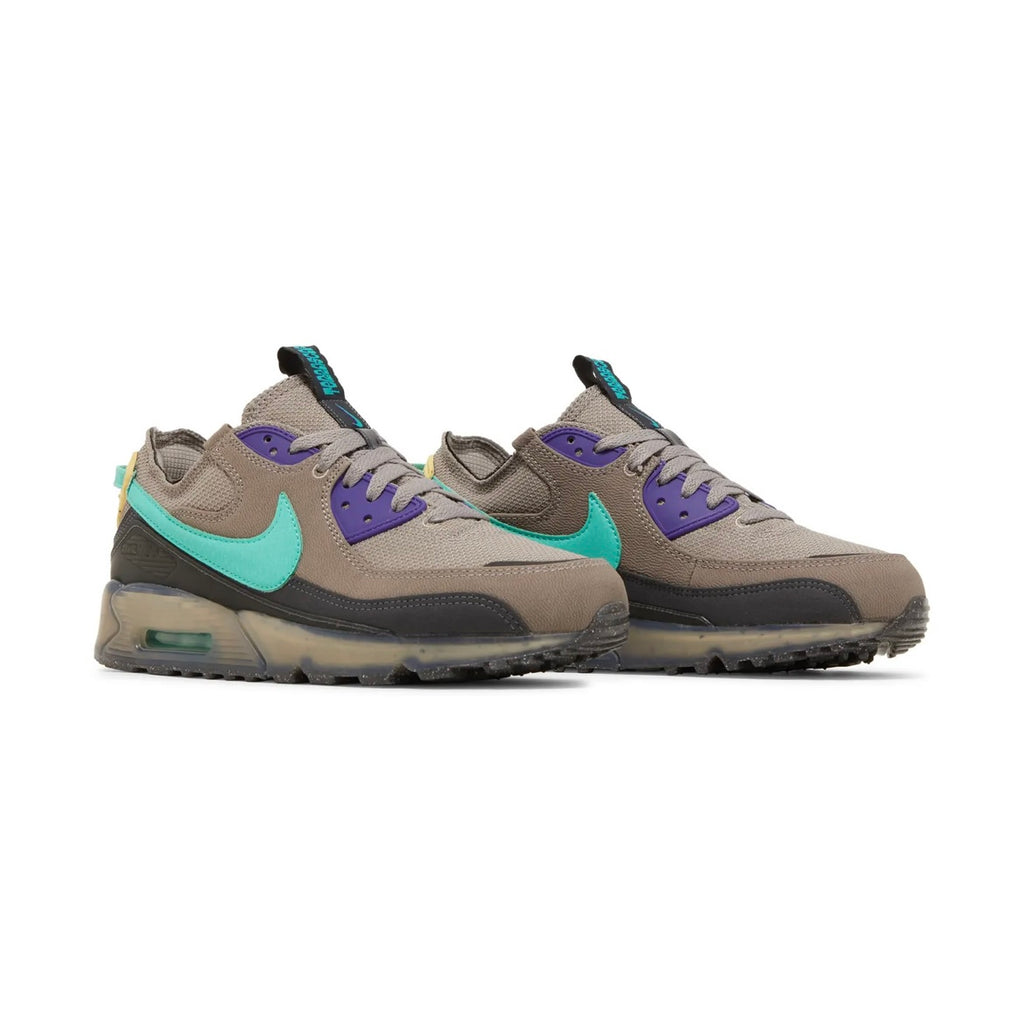 Nike Air Max 90 Terrascape "Moon Fossil Light Menta"
