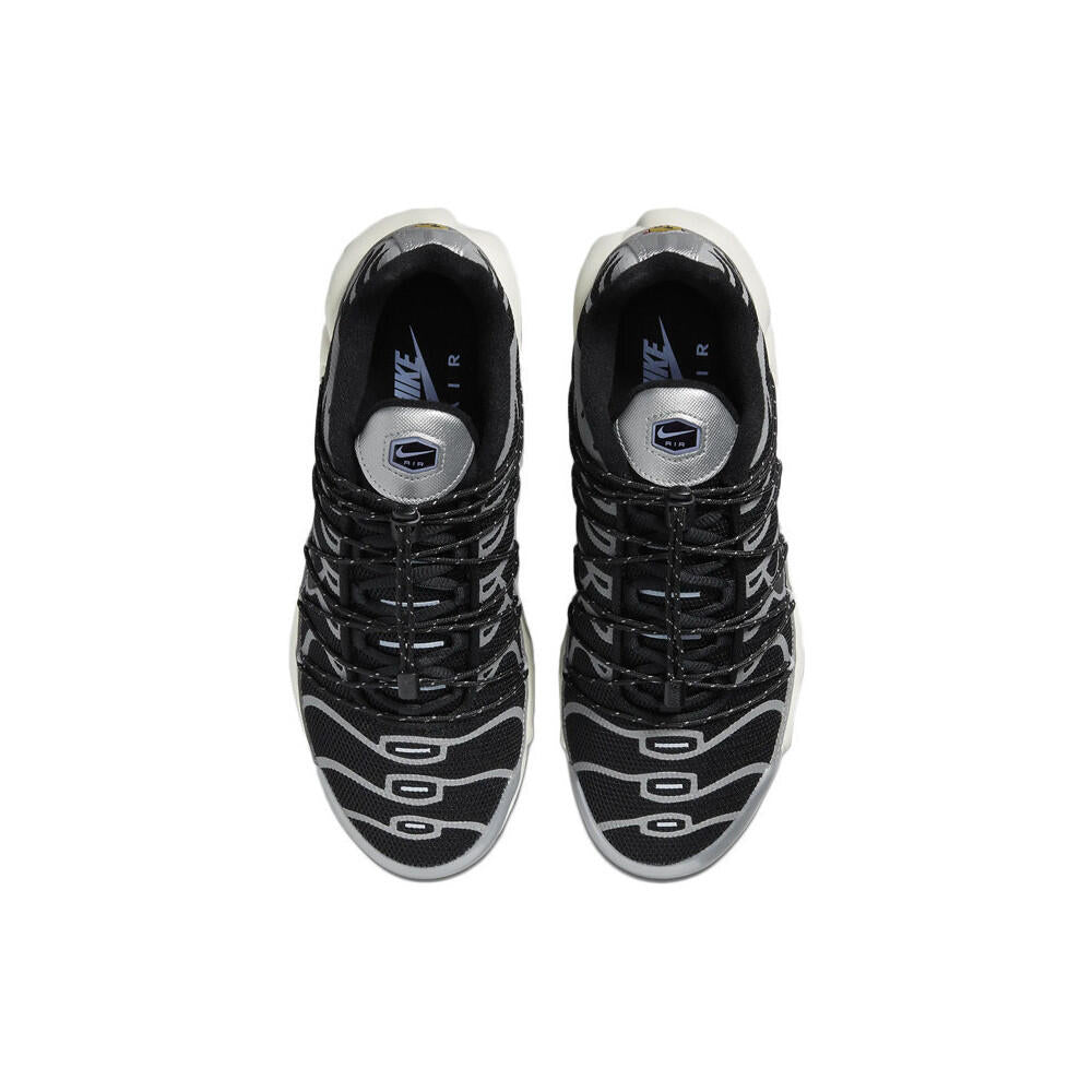 Nike TN Utility "Lace Toggle Utility"