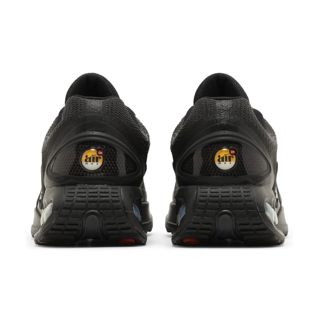 Nike Air Max DN "Triple Black"