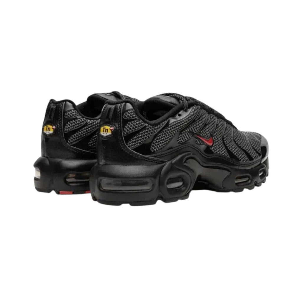 Nike TN "Black University Red"